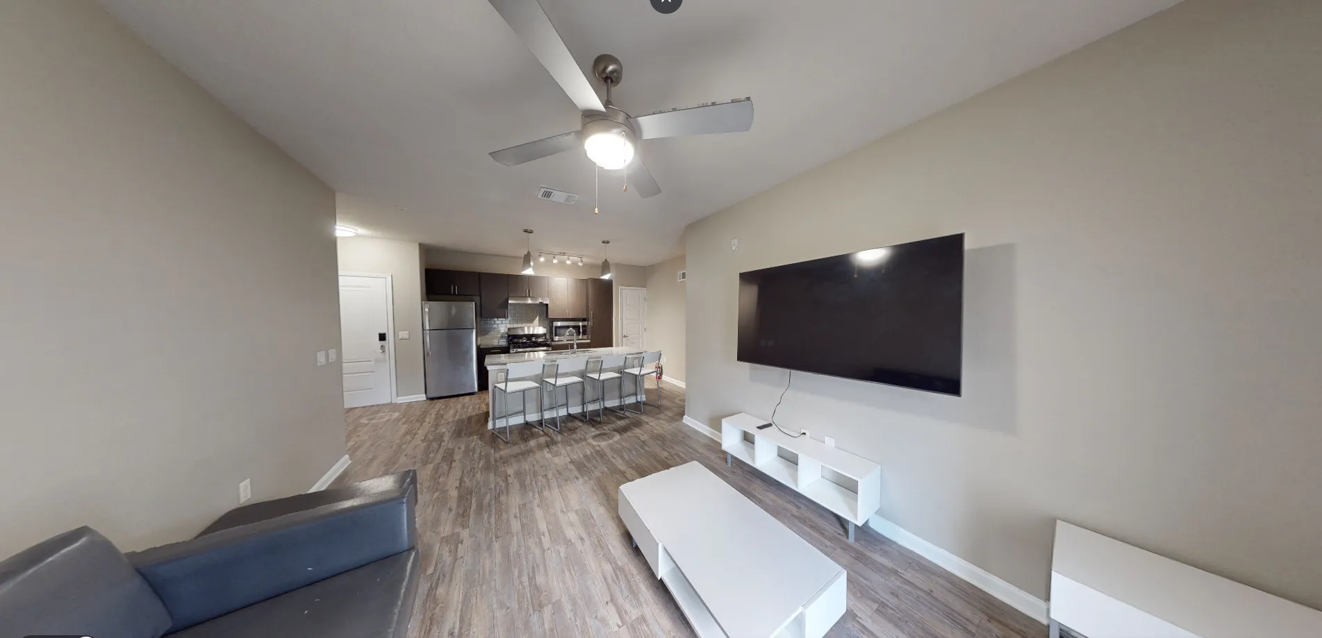 Fall 2026 sublet near USF — photo 2