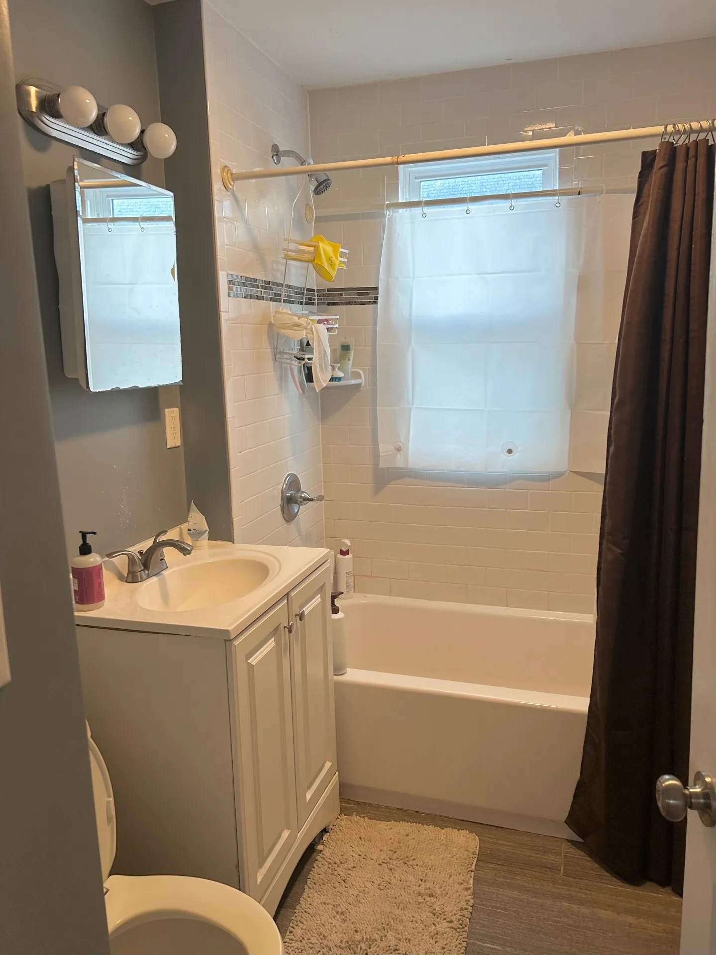 Summer 2026 sublet near Tufts — photo 3