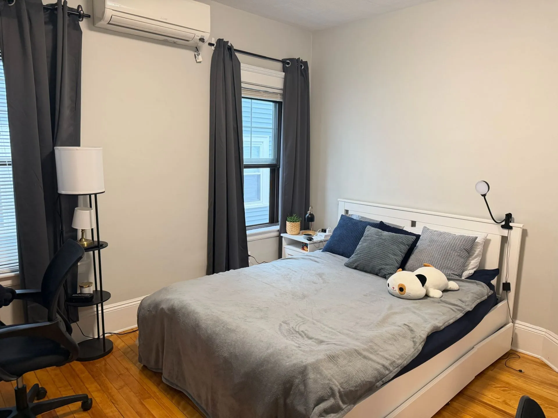 Summer 2027 sublet near Tufts — photo 1