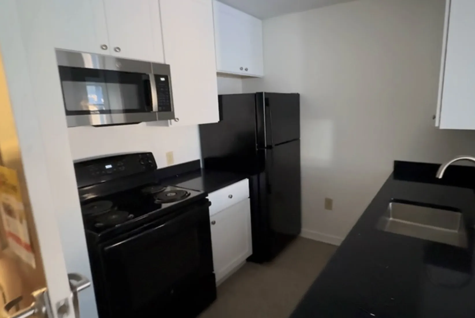 Spring 2027 sublet near UMD — photo 3